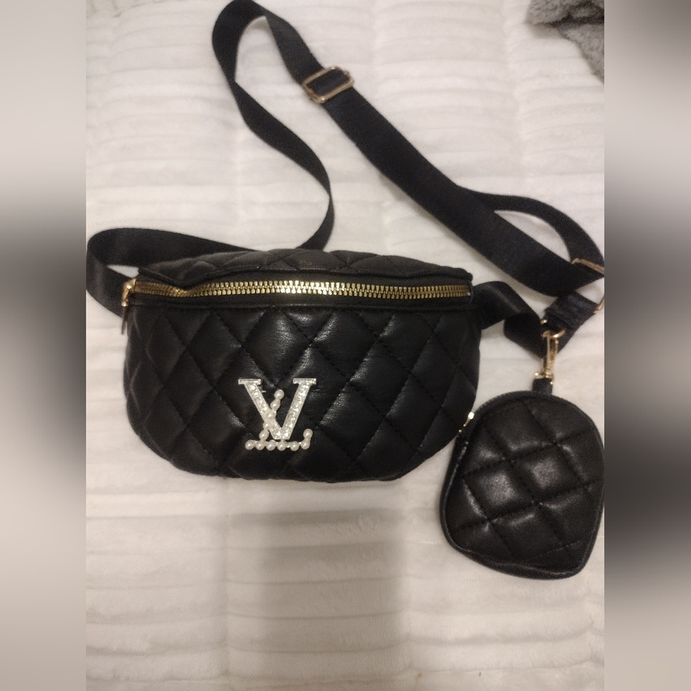 New Black Quilted Crossbody Bag With Initial Brooch
